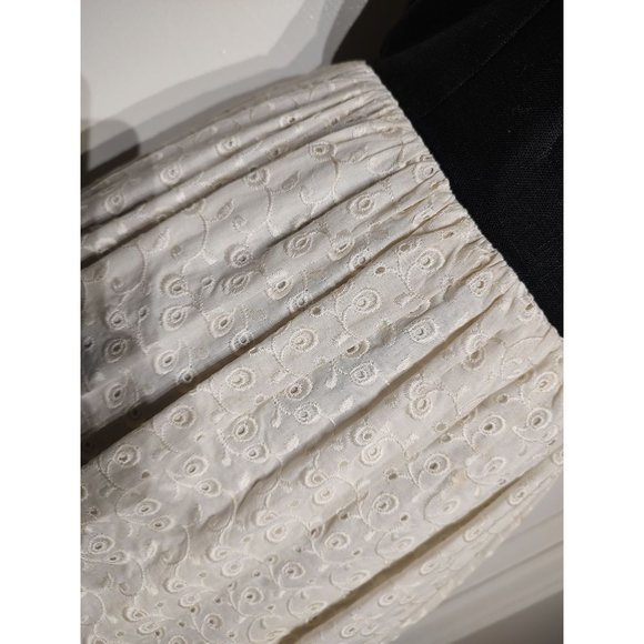 1950s-60s Homemade Eyelet Dress - Picture 8 of 13